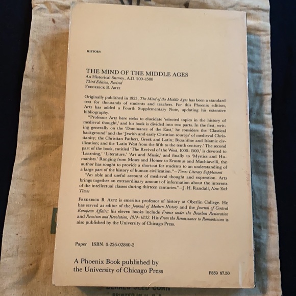 The mind of the middle ages book Frederick B. Artz - Picture 6 of 14
